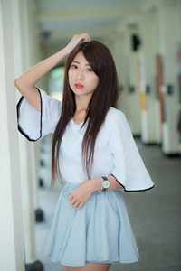 我被老头添得直叫,都市街头惊现骚扰，女子勇敢反抗引关注-2